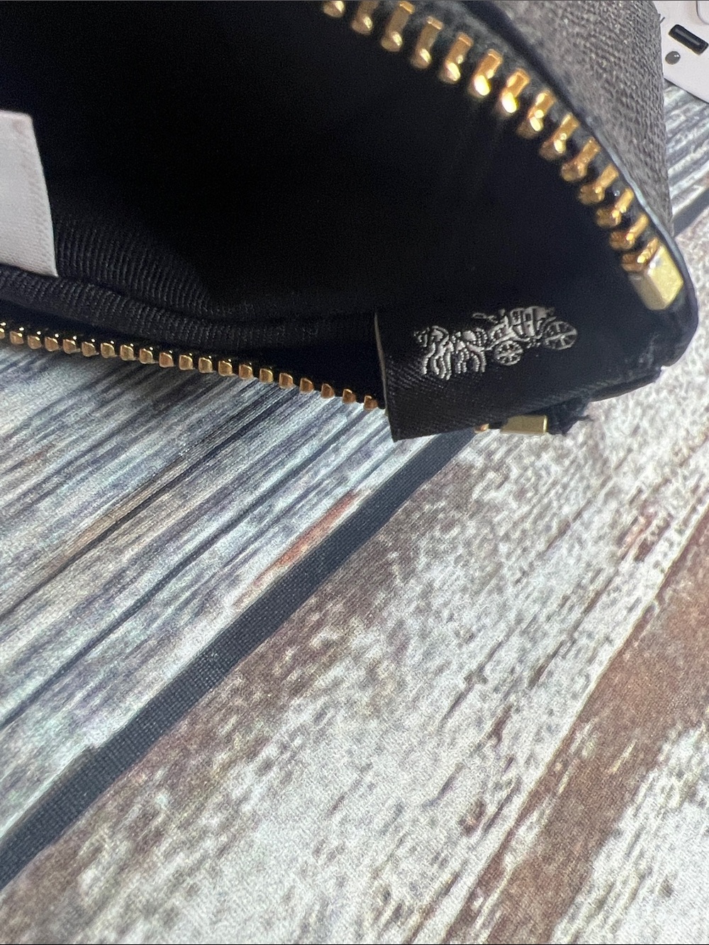 Coach Black Pebbled Leather Zip Pouch with Gold Logo - Picture 7 of 11